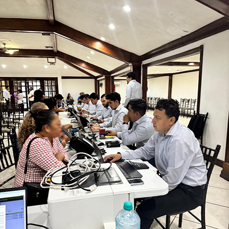 Talleres de Información y giras de trabajo
